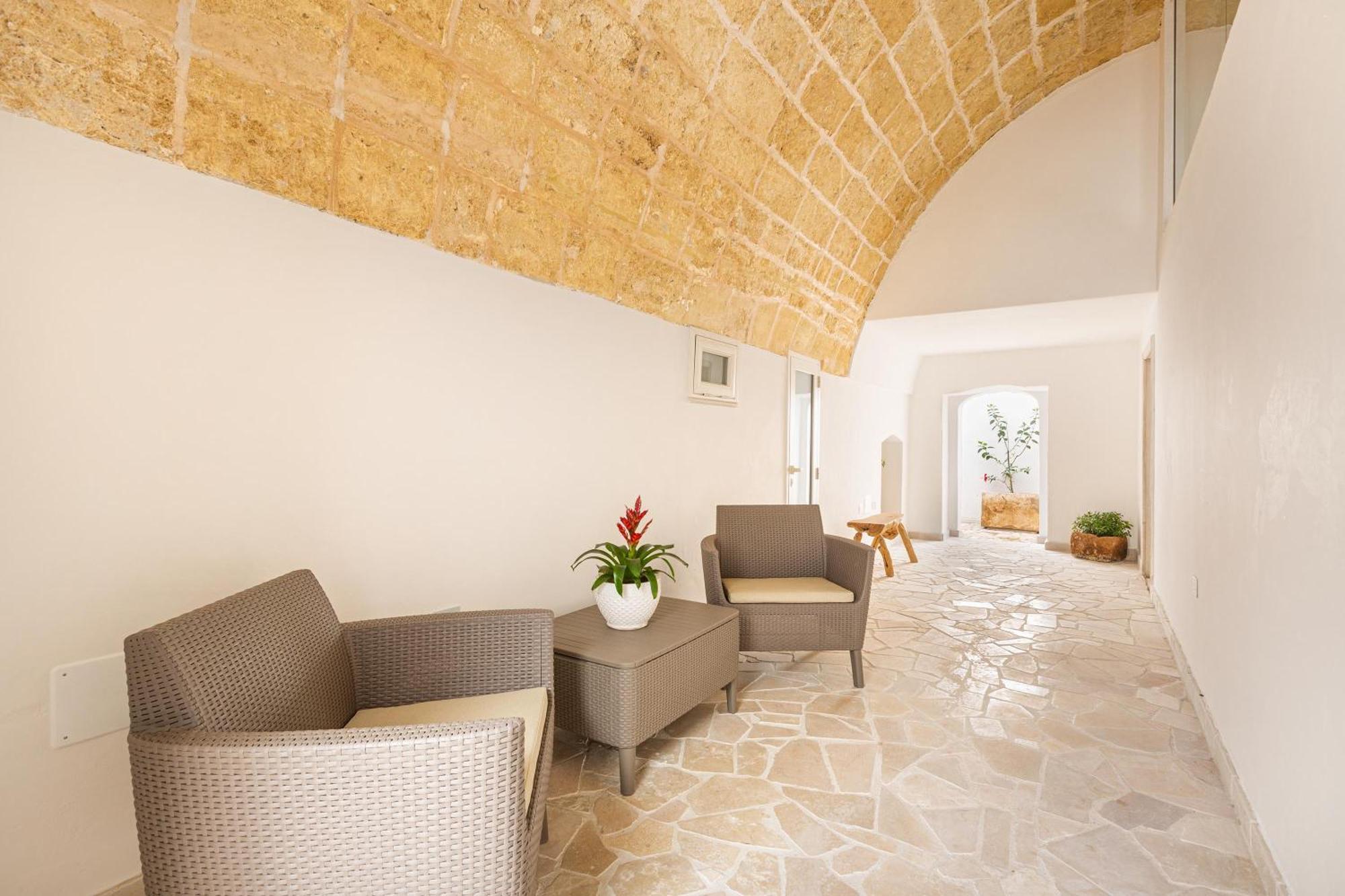 Dimora Ferente Hotel Salve Exterior photo