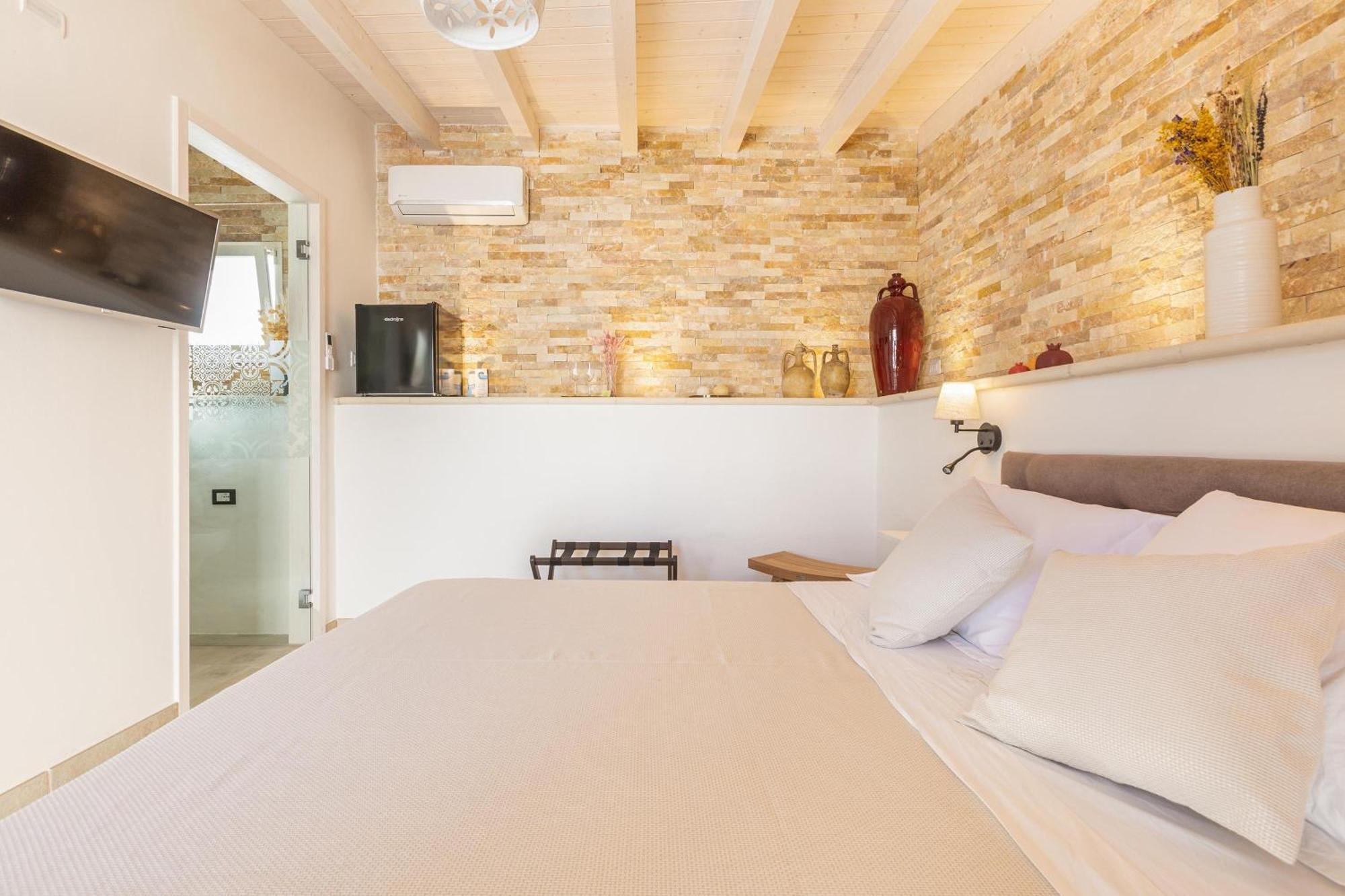 Dimora Ferente Hotel Salve Exterior photo